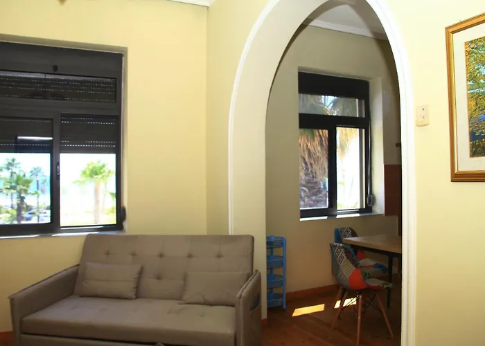 Apartel Sea View 2